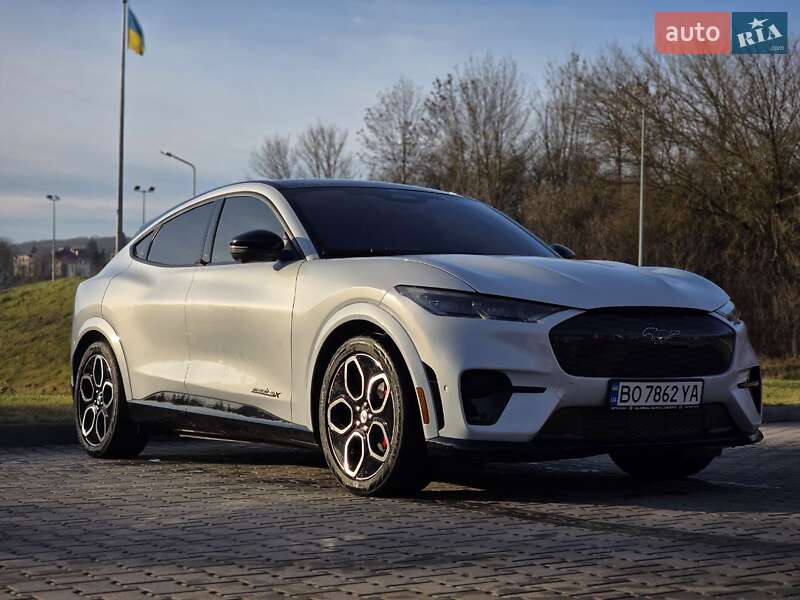 Внедорожник / Кроссовер Ford Mustang Mach-E 2022 в Тернополе
