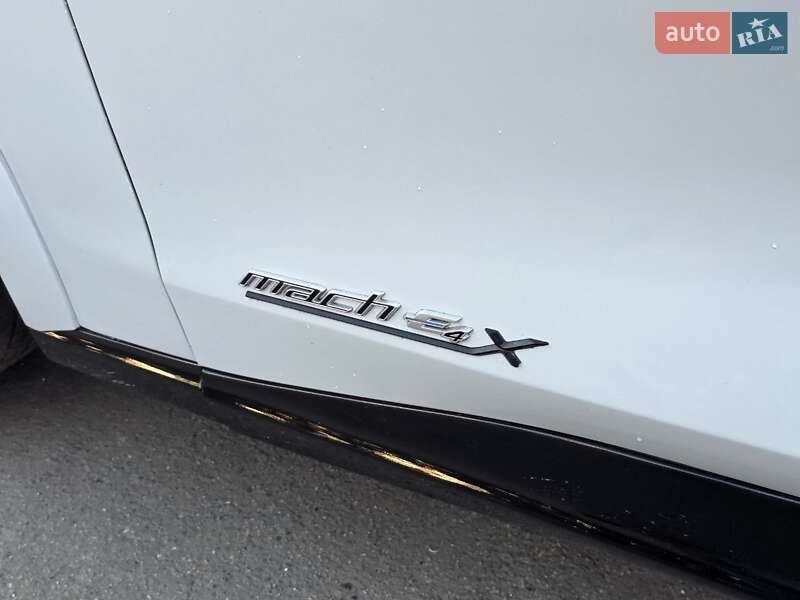 Внедорожник / Кроссовер Ford Mustang Mach-E 2022 в Тернополе