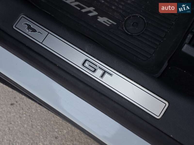 Внедорожник / Кроссовер Ford Mustang Mach-E 2022 в Тернополе