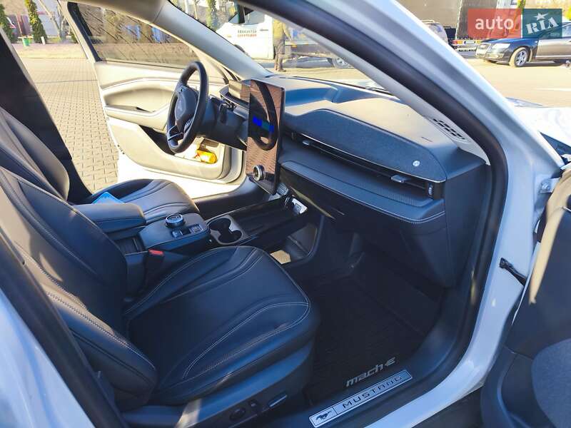 Внедорожник / Кроссовер Ford Mustang Mach-E 2023 в Житомире