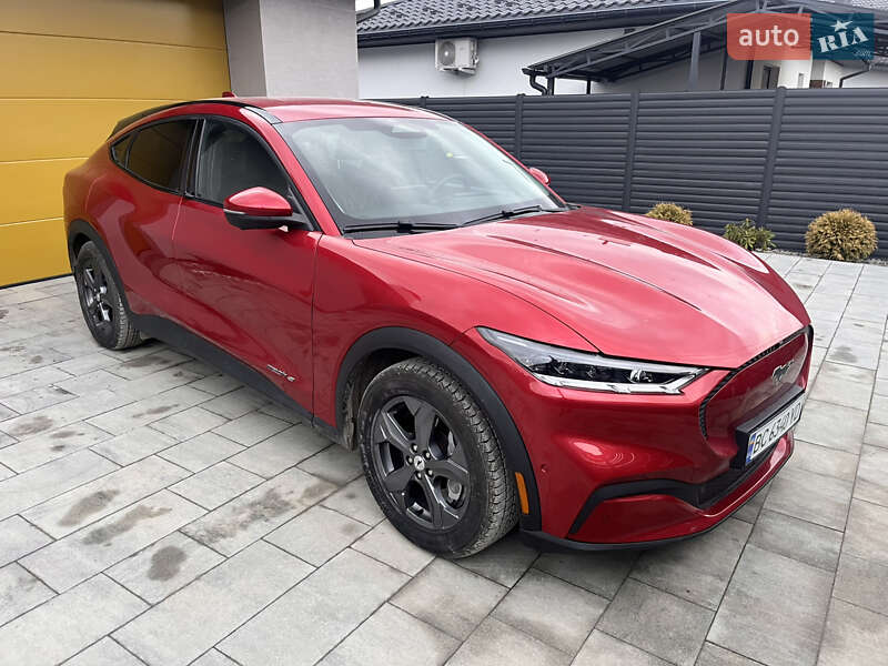 Ford Mustang Mach-E 2021