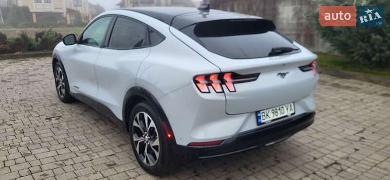Внедорожник / Кроссовер Ford Mustang Mach-E 2022 в Ровно фото 8 Внедорожник / Кроссовер Ford Mustang Mach-E 2022 в Ровно