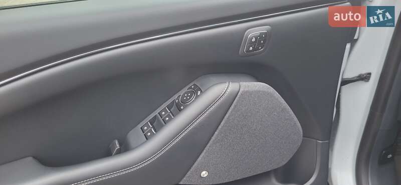 Внедорожник / Кроссовер Ford Mustang Mach-E 2022 в Ровно фото 15 Внедорожник / Кроссовер Ford Mustang Mach-E 2022 в Ровно