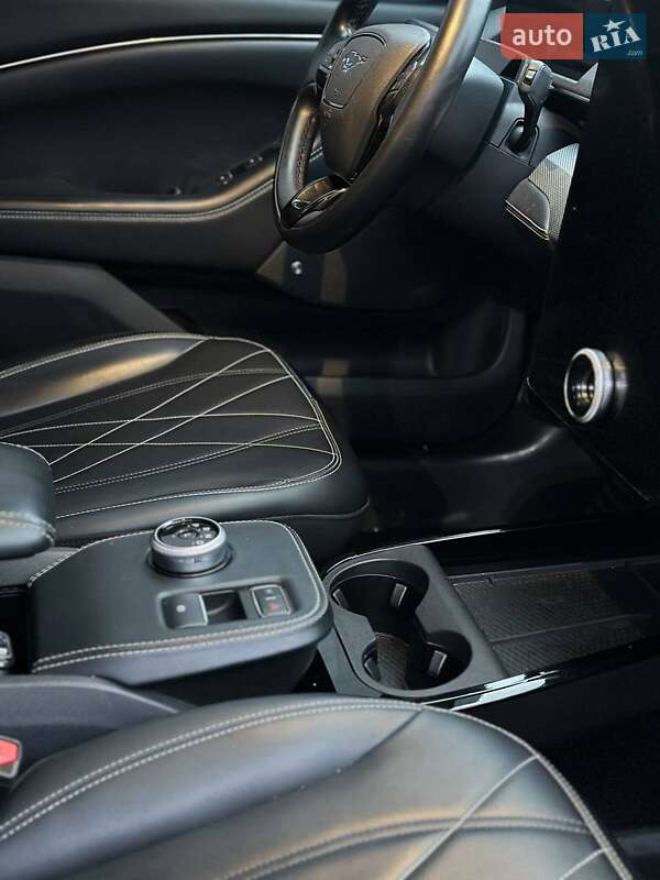 Внедорожник / Кроссовер Ford Mustang Mach-E 2021 в Житомире