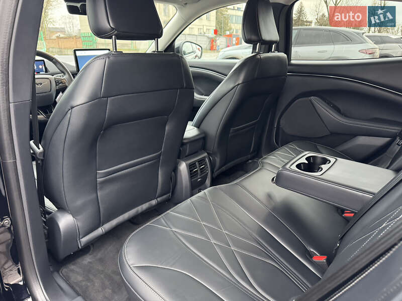 Внедорожник / Кроссовер Ford Mustang Mach-E 2021 в Лопатине фото 45 Внедорожник / Кроссовер Ford Mustang Mach-E 2021 в Лопатине