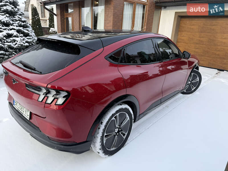 Позашляховик / Кросовер Ford Mustang Mach-E 2021 в Рівному