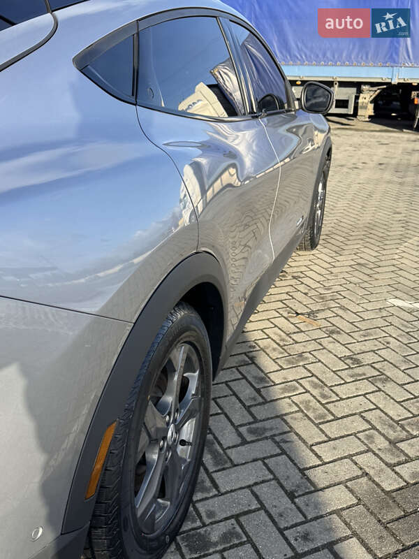 Позашляховик / Кросовер Ford Mustang Mach-E 2021 в Мукачевому