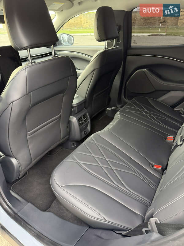 Внедорожник / Кроссовер Ford Mustang Mach-E 2024 в Одессе