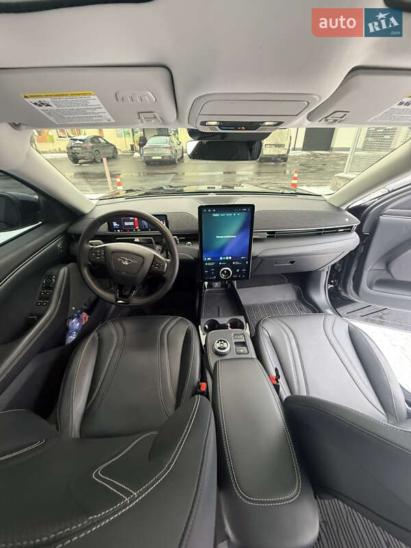 Позашляховик / Кросовер Ford Mustang Mach-E 2022 в Українці
