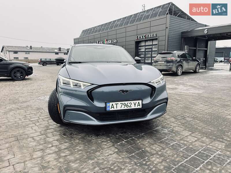 Позашляховик / Кросовер Ford Mustang Mach-E 2023 в Івано-Франківську фото 23 Позашляховик / Кросовер Ford Mustang Mach-E 2023 в Івано-Франківську