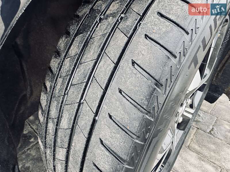 Позашляховик / Кросовер Ford Mustang Mach-E 2023 в Івано-Франківську фото 117 Позашляховик / Кросовер Ford Mustang Mach-E 2023 в Івано-Франківську