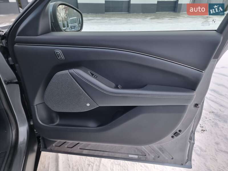 Внедорожник / Кроссовер Ford Mustang Mach-E 2021 в Радивилове