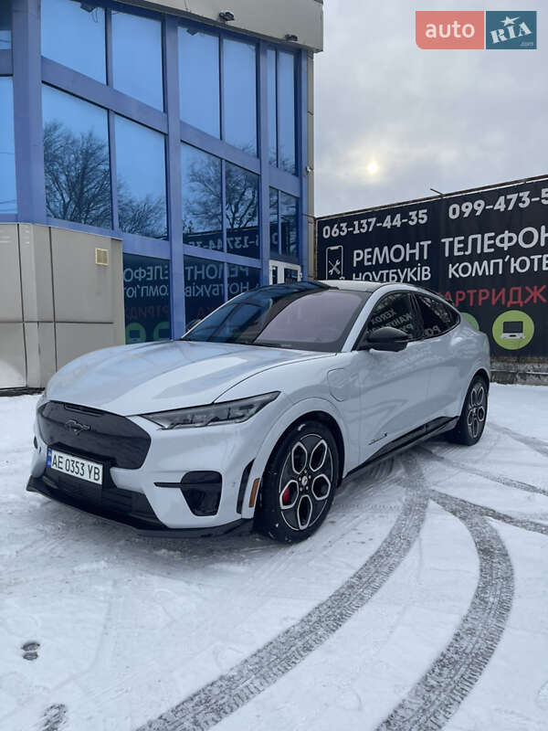 Позашляховик / Кросовер Ford Mustang Mach-E 2022 в Дніпрі