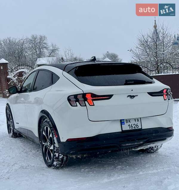 Внедорожник / Кроссовер Ford Mustang Mach-E 2020 в Ровно