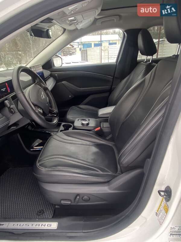 Внедорожник / Кроссовер Ford Mustang Mach-E 2020 в Ровно