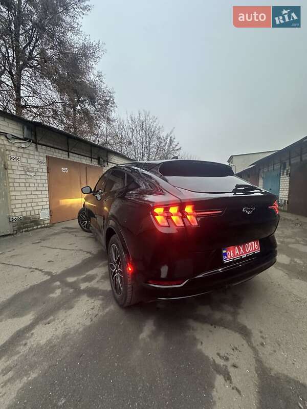 Внедорожник / Кроссовер Ford Mustang Mach-E 2024 в Киеве