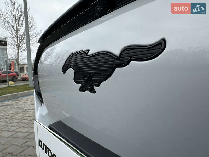 Внедорожник / Кроссовер Ford Mustang Mach-E 2023 в Одессе фото 5 Внедорожник / Кроссовер Ford Mustang Mach-E 2023 в Одессе