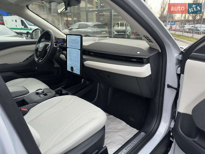Внедорожник / Кроссовер Ford Mustang Mach-E 2023 в Одессе фото 21 Внедорожник / Кроссовер Ford Mustang Mach-E 2023 в Одессе