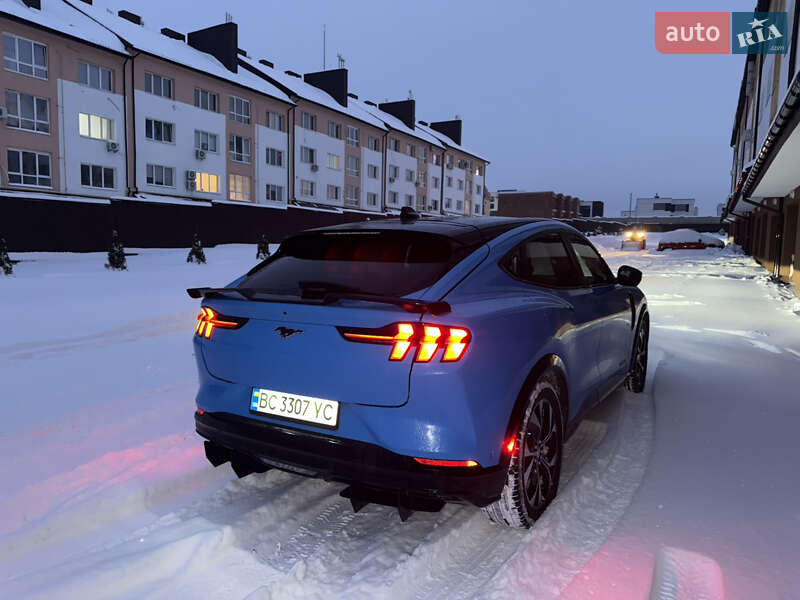 Внедорожник / Кроссовер Ford Mustang Mach-E 2022 в Львове