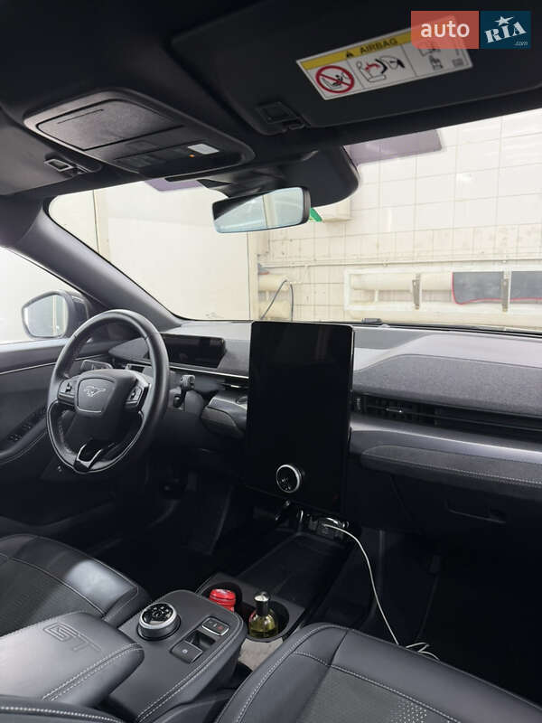 Внедорожник / Кроссовер Ford Mustang Mach-E 2023 в Киеве