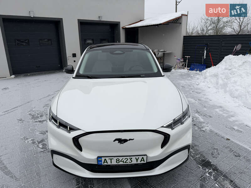 Позашляховик / Кросовер Ford Mustang Mach-E 2024 в Івано-Франківську