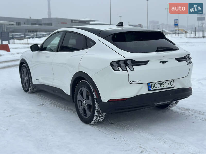 Позашляховик / Кросовер Ford Mustang Mach-E 2023 в Львові фото 5 Позашляховик / Кросовер Ford Mustang Mach-E 2023 в Львові