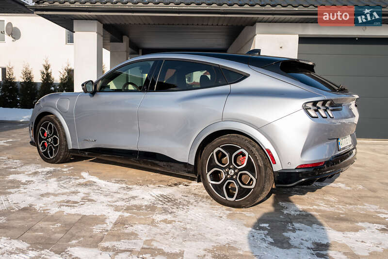 Позашляховик / Кросовер Ford Mustang Mach-E 2022 в Івано-Франківську
