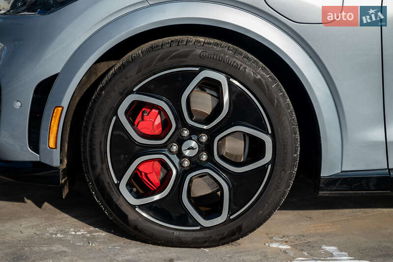 Позашляховик / Кросовер Ford Mustang Mach-E 2022 в Івано-Франківську