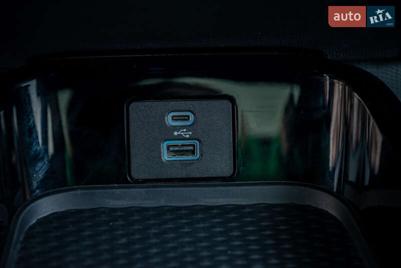 Позашляховик / Кросовер Ford Mustang Mach-E 2022 в Івано-Франківську