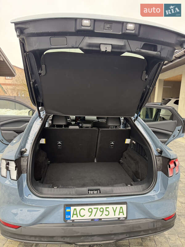 Позашляховик / Кросовер Ford Mustang Mach-E 2024 в Нововолинську