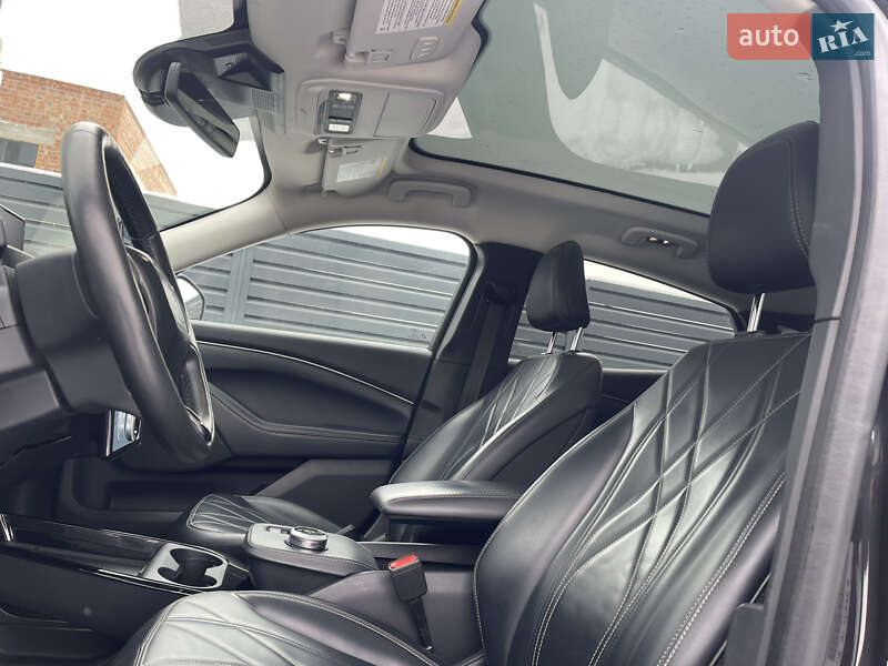 Позашляховик / Кросовер Ford Mustang Mach-E 2022 в Івано-Франківську