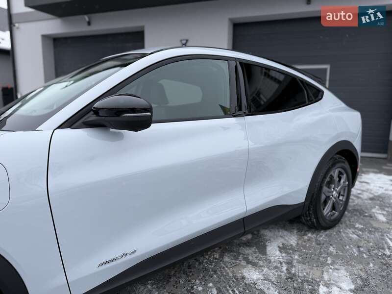 Позашляховик / Кросовер Ford Mustang Mach-E 2023 в Дрогобичі