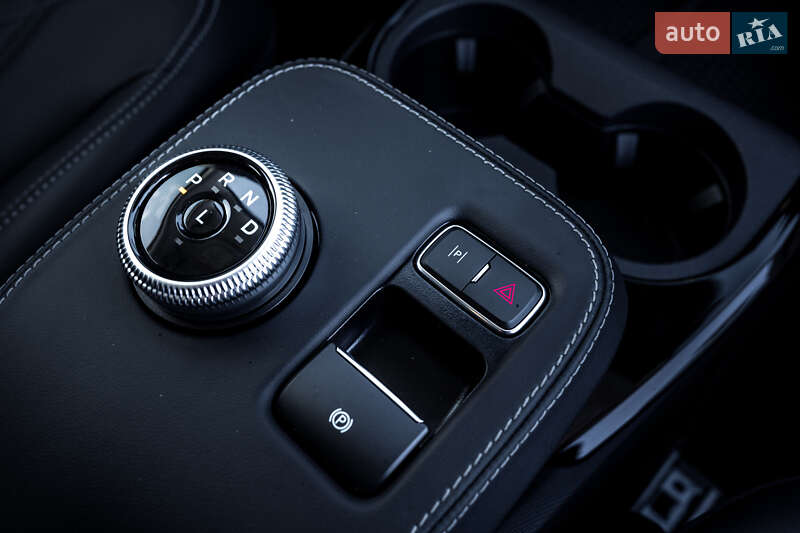 Позашляховик / Кросовер Ford Mustang Mach-E 2024 в Києві