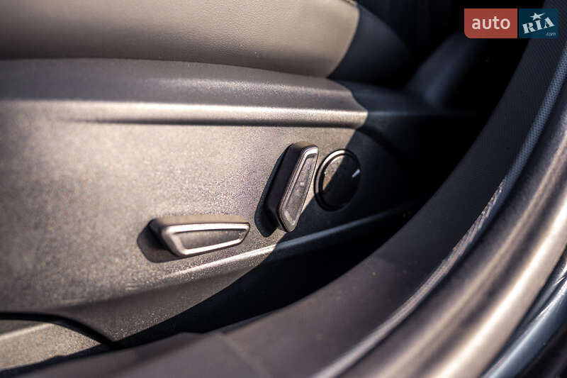 Позашляховик / Кросовер Ford Mustang Mach-E 2024 в Києві