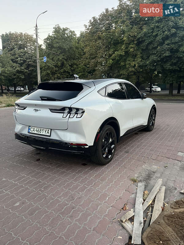 Позашляховик / Кросовер Ford Mustang Mach-E 2022 в Черкасах