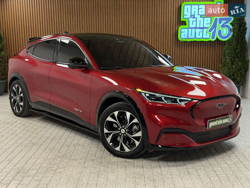 Позашляховик / Кросовер Ford Mustang Mach-E 2021 в Києві