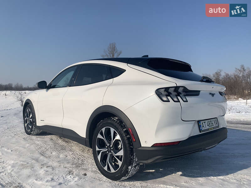 Позашляховик / Кросовер Ford Mustang Mach-E 2024 в Коломиї