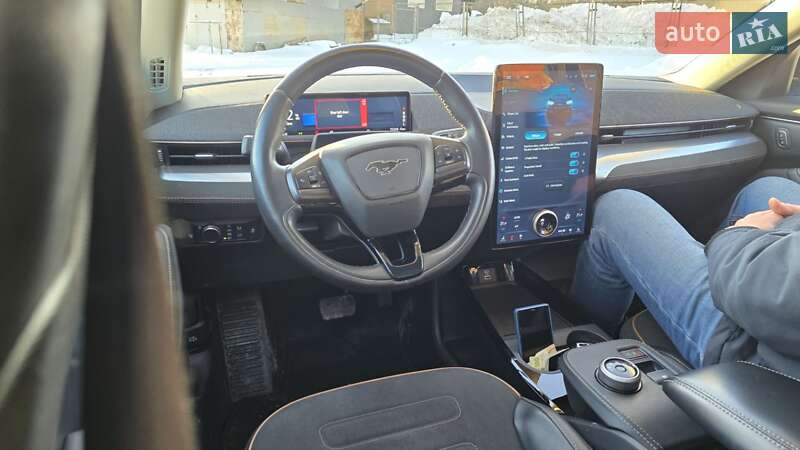 Внедорожник / Кроссовер Ford Mustang Mach-E 2022 в Ивано-Франковске