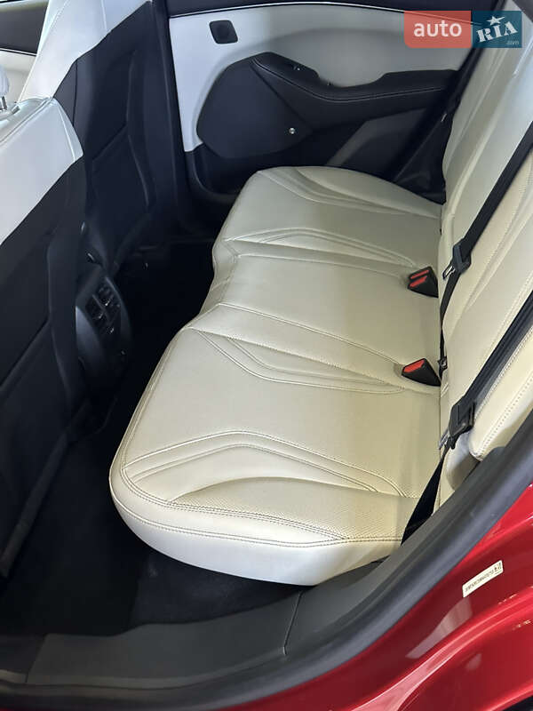 Внедорожник / Кроссовер Ford Mustang Mach-E 2022 в Одессе