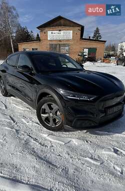 Позашляховик / Кросовер Ford Mustang Mach-E 2021 в Чернівцях