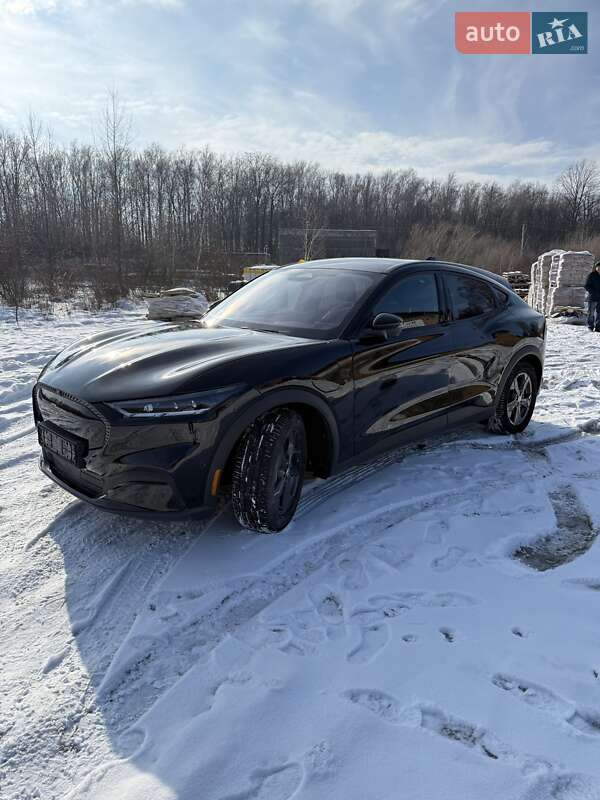 Внедорожник / Кроссовер Ford Mustang Mach-E 2021 в Черновцах