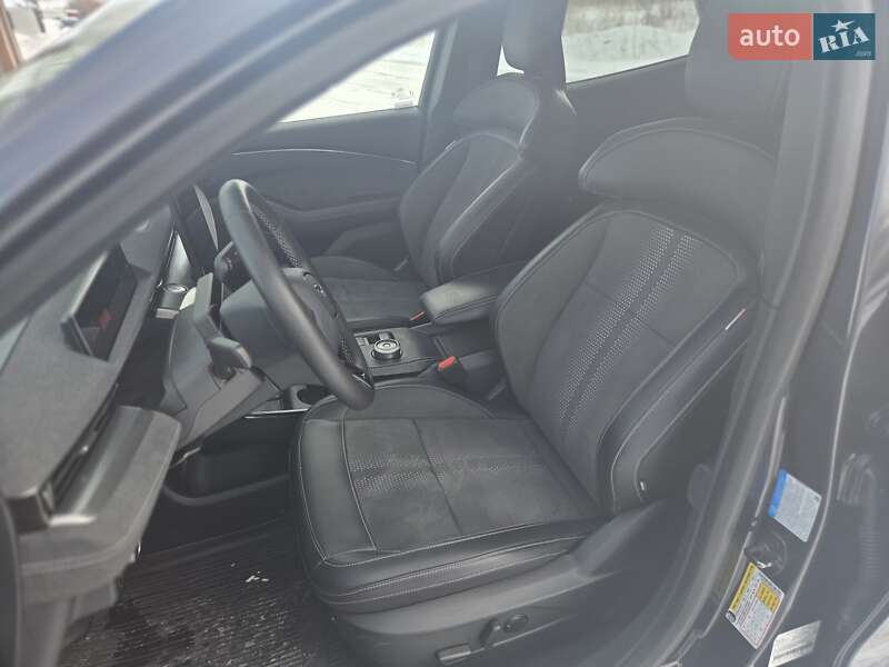 Внедорожник / Кроссовер Ford Mustang Mach-E 2021 в Ровно фото 17 Внедорожник / Кроссовер Ford Mustang Mach-E 2021 в Ровно