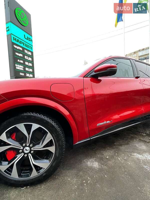 Внедорожник / Кроссовер Ford Mustang Mach-E 2020 в Киеве фото 2 Внедорожник / Кроссовер Ford Mustang Mach-E 2020 в Киеве