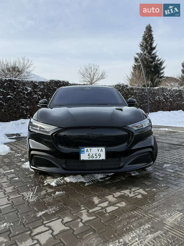 Позашляховик / Кросовер Ford Mustang Mach-E 2023 в Івано-Франківську