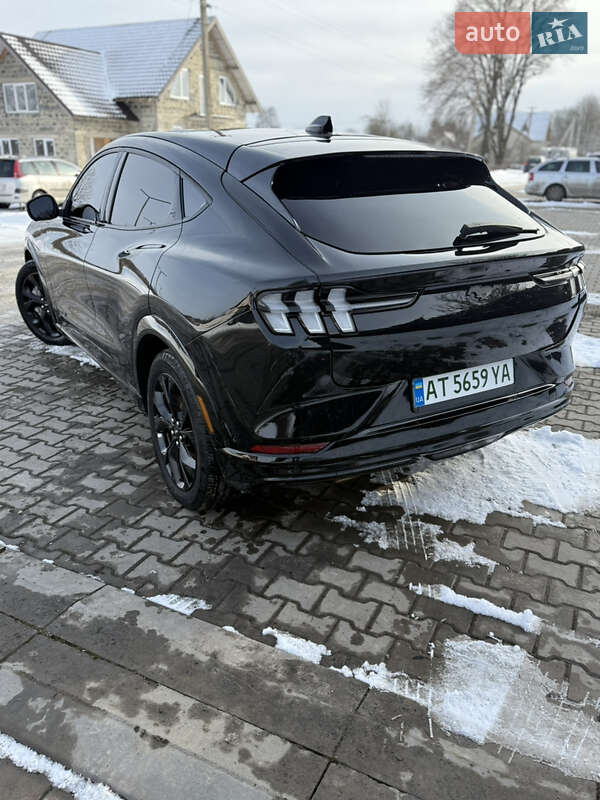 Позашляховик / Кросовер Ford Mustang Mach-E 2023 в Івано-Франківську