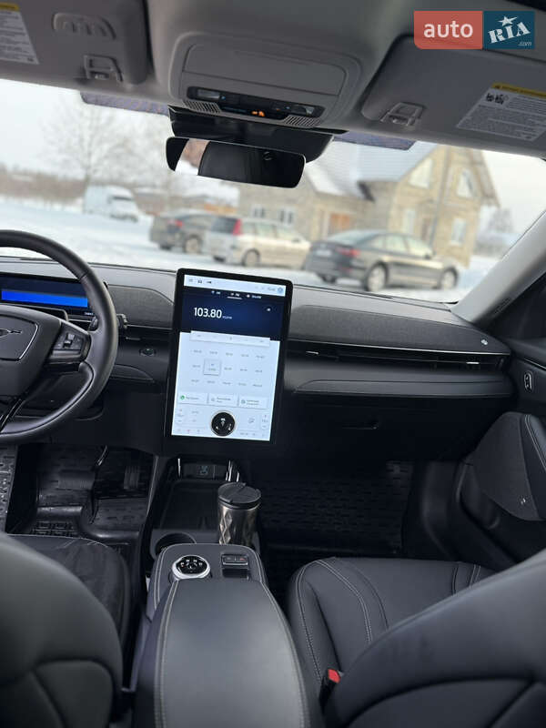 Позашляховик / Кросовер Ford Mustang Mach-E 2023 в Івано-Франківську