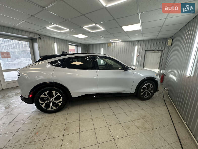 Внедорожник / Кроссовер Ford Mustang Mach-E 2023 в Тернополе фото 14 Внедорожник / Кроссовер Ford Mustang Mach-E 2023 в Тернополе