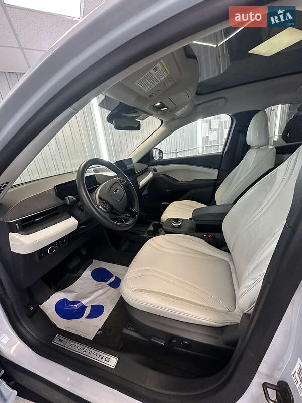 Внедорожник / Кроссовер Ford Mustang Mach-E 2023 в Тернополе фото 27 Внедорожник / Кроссовер Ford Mustang Mach-E 2023 в Тернополе