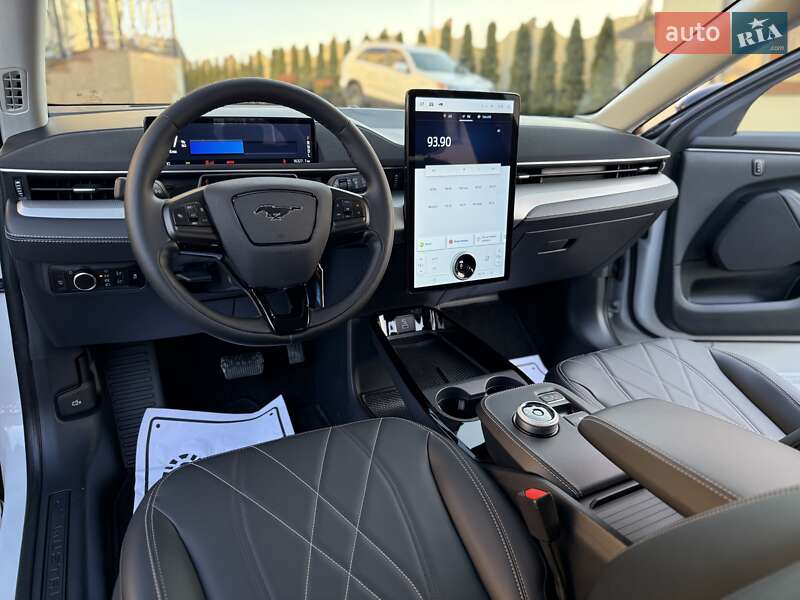 Позашляховик / Кросовер Ford Mustang Mach-E 2023 в Дрогобичі