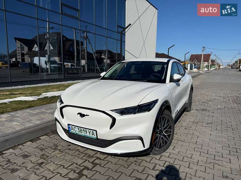 Внедорожник / Кроссовер Ford Mustang Mach-E 2024 в Луцке